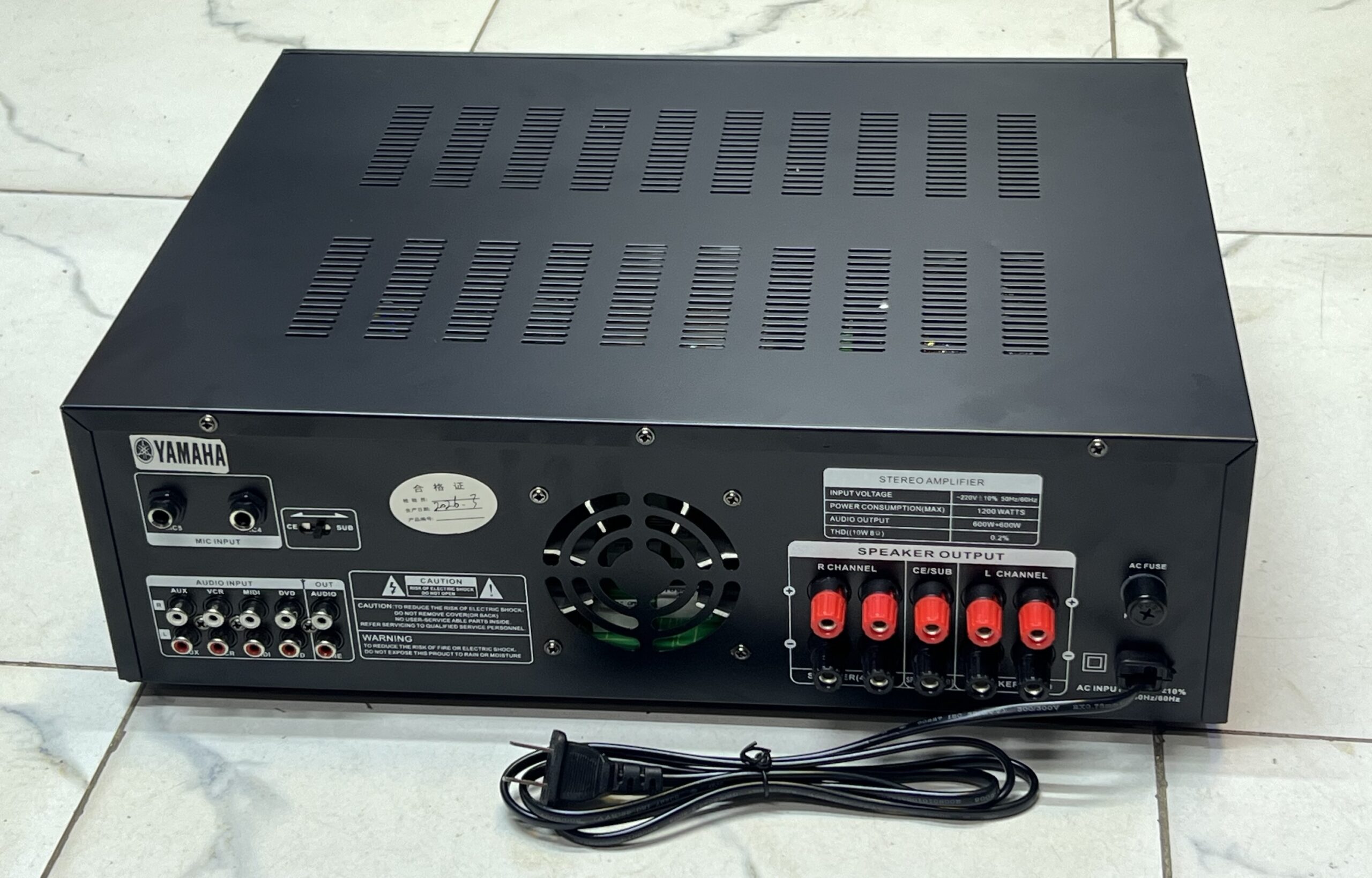 KA7200: 1200W Digital Karaoke Amplifier - Image 3
