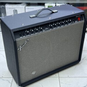 Fender FD-212 Lead Guitar Combo Amplifier